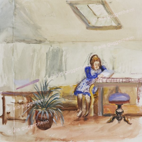 Frau an Tisch sitzend und lesend