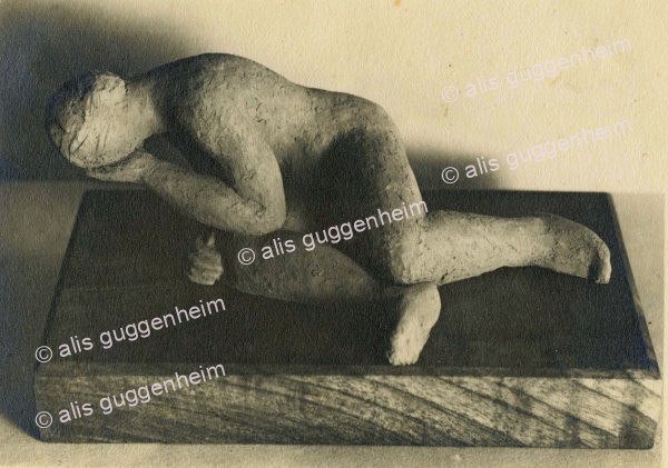 Liegende Frau